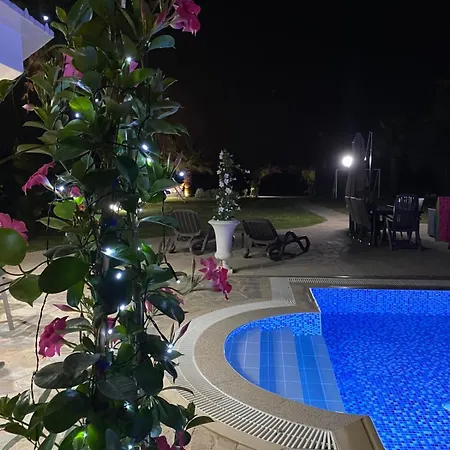 Ionion Beachfront * Ayia Napa